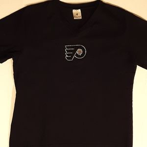 🍋Womens L Philadelphia Flyers black cotton t with rhinestone logo 🍋3/$25🍋